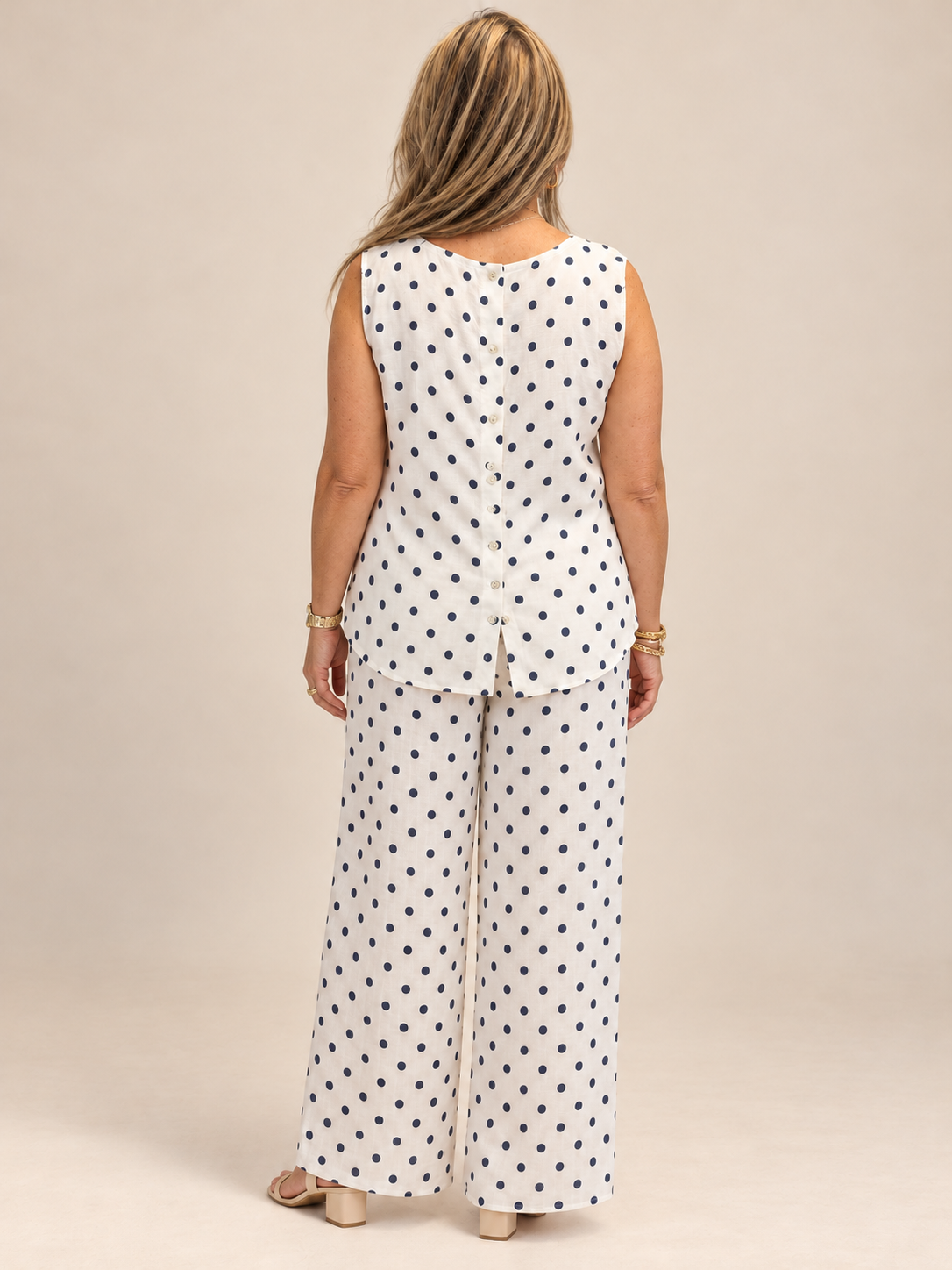 ✨ Set de Lino de Dos Piezas – Elegancia de Lunares
