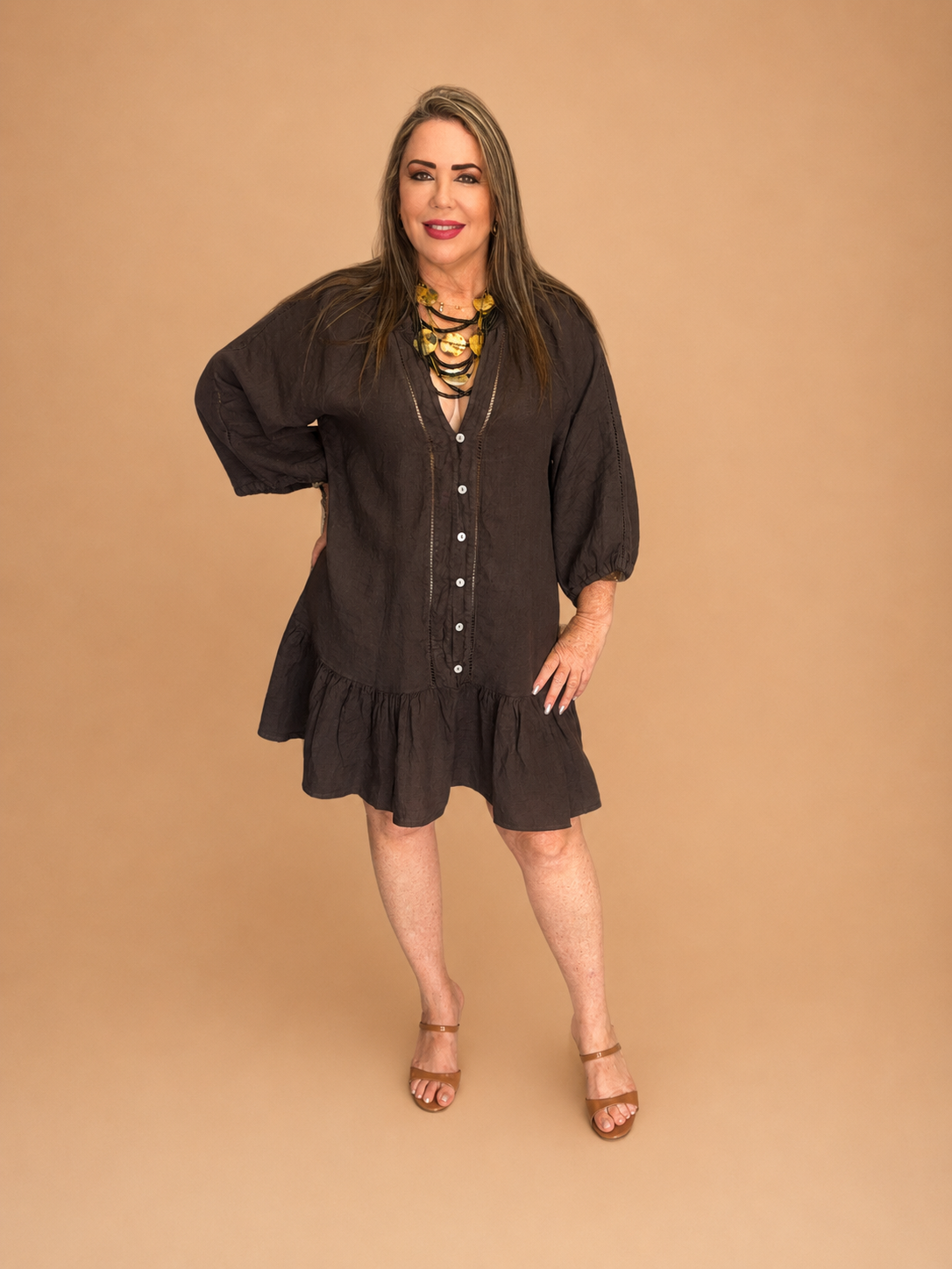 Vestido de Lino con Volantes