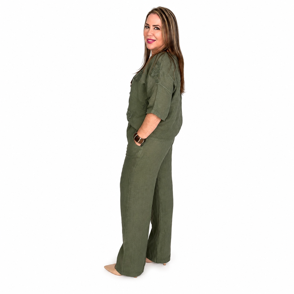 Conjunto de Lino Bordado – Blusa y Pantalón Palazzo