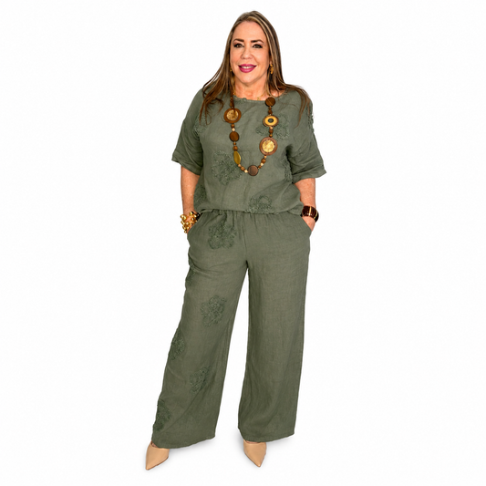 Conjunto de Lino Bordado – Blusa y Pantalón Palazzo
