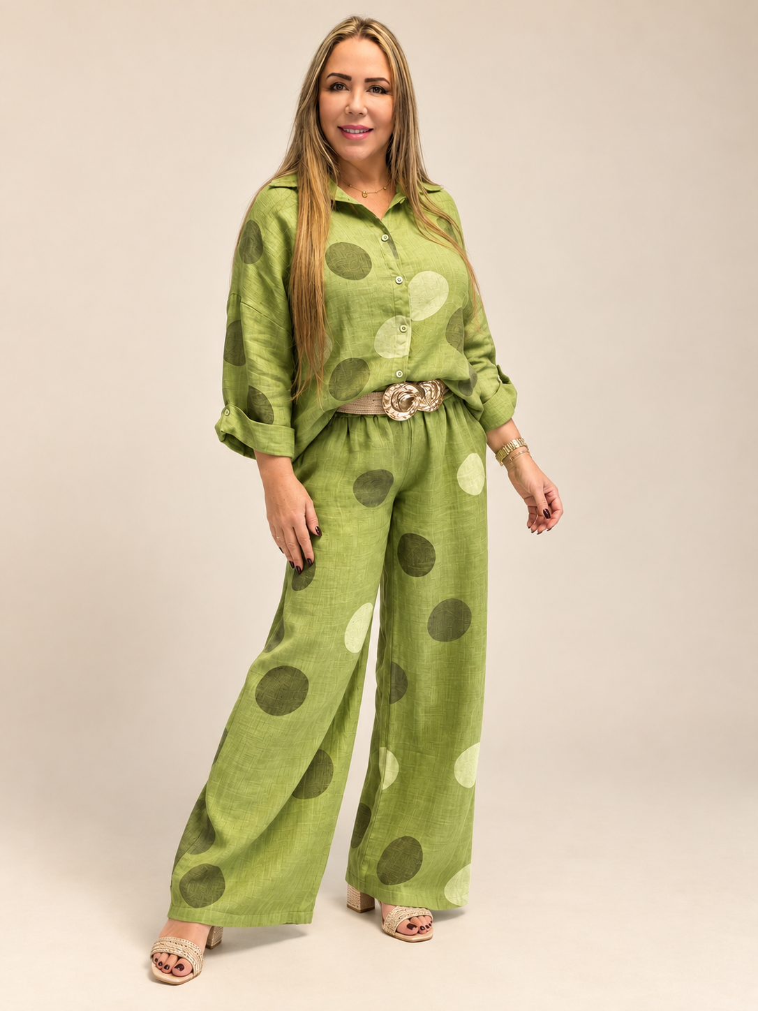 💚 Set de Lino de Dos Piezas – Lunares Elegantes