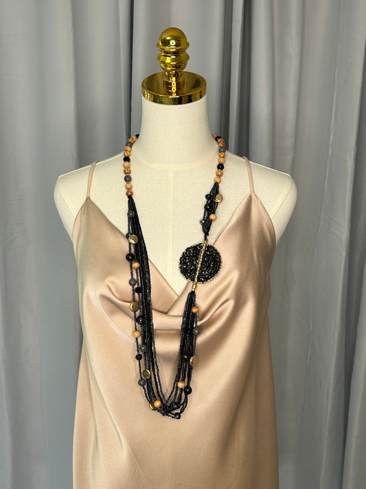 Collar largo artesanal