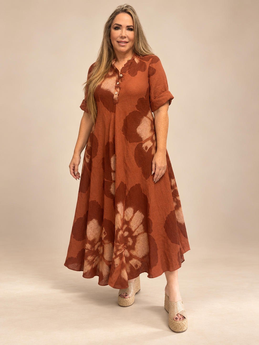 Vestido Largo de Lino Estampado Floral – Elegancia y Frescura